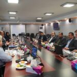 تأکید استاندار بوشهر بر توسعه زنجیره ارزش شیلات و آبزیان و استفاده از ظرفیتهای خالی پرورش ماهی در قفس در سواحل استان بوشهر