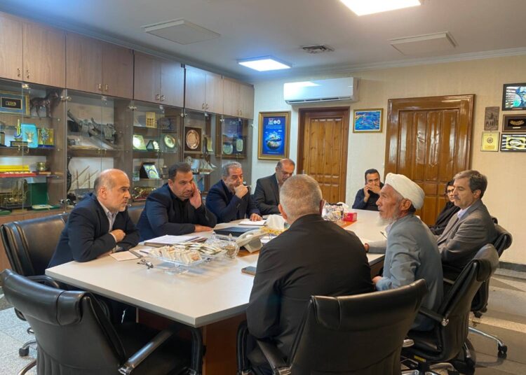 تبادل‌نظر جهت ارتقای ظرفیت‌های آبزی‌پروری استان گلستان