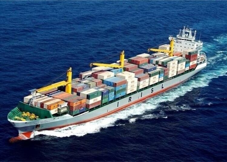 دومین کشتی کانتینری ساعتی دیگر وارد بندر شهید رجایی می‌شود