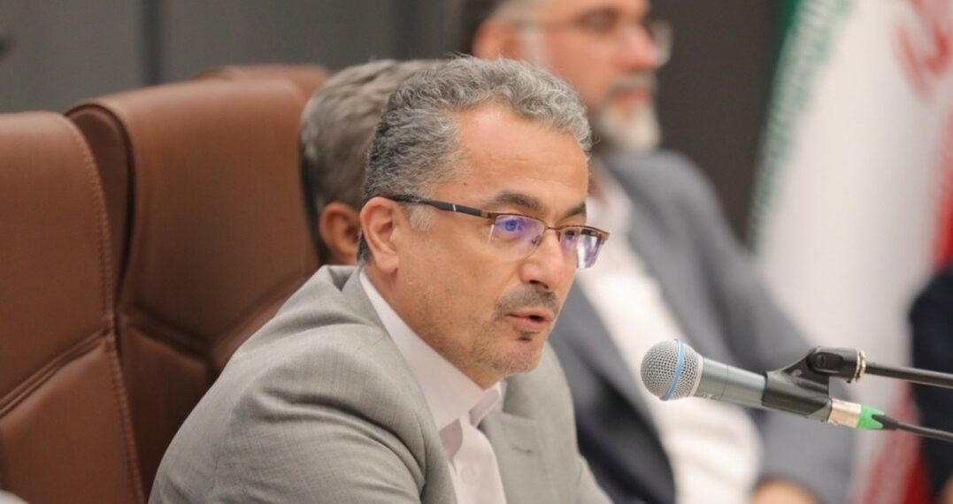 مناطق آزاد می‌توانند به دروازه راهبردی ارتباط ایران با اتحادیه‌های اقتصادی جهان تبدیل شوند