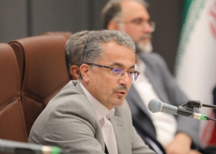مناطق آزاد می‌توانند به دروازه راهبردی ارتباط ایران با اتحادیه‌های اقتصادی جهان تبدیل شوند