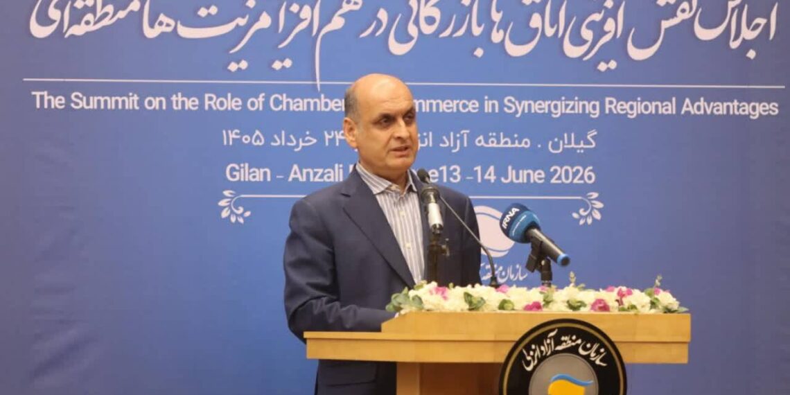 استاندار در اجلاس اتاقهای بازرگانی ایران در گیلان
