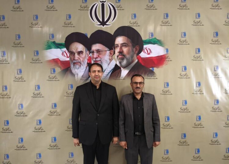 همکاری مشترک بنیاد مسکن با منطقه آزاد مهران کلید خورد