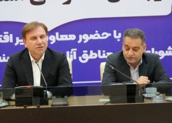 استاندار: بوشهر در شاخص‌های اقتصادی جزو ۵ استان برتر کشور است