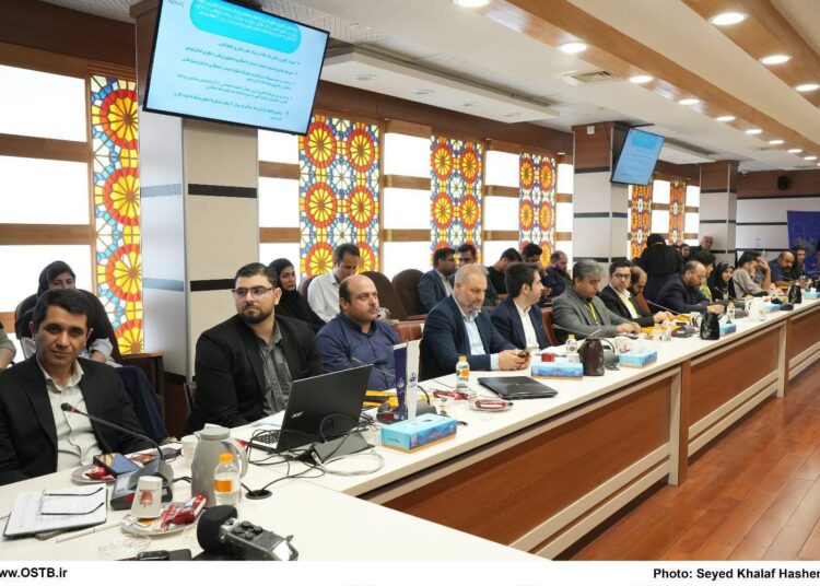 آغاز رقابت استارتاپی اینوتکس ۱۴۰۵ با حضور استاندار بوشهر در پارک علم و فناوری خلیج فارس