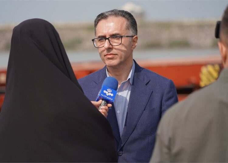 دیپلماسی اقتصادی، راهکار مدیریت چالش کاهش تراز آب دریای خزر/ بنادر گیلان با وجود افت تراز آب، پذیرای تمامی شناورها است