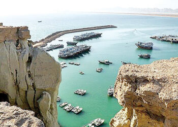 گردشگری هرمزگان؛ توقف سفرهای تفریحی و آسیب گسترده به ناوگان دریایی