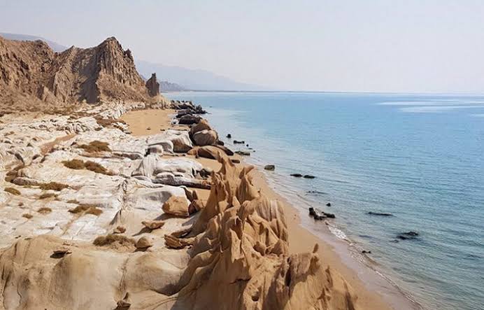 گردشگری هرمزگان به سمت خارج از محدوده شهر بندرعباس گسترش مییابد