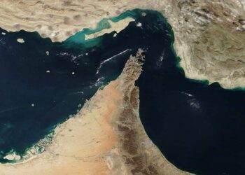 کپلر: عبور از مسیر جنوبی تنگهٔ هرمز به صفر رسیده است