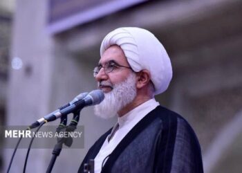 امام جمعه تهران: تنگه هرمز با مدیریت ایران اداره خواهد شد