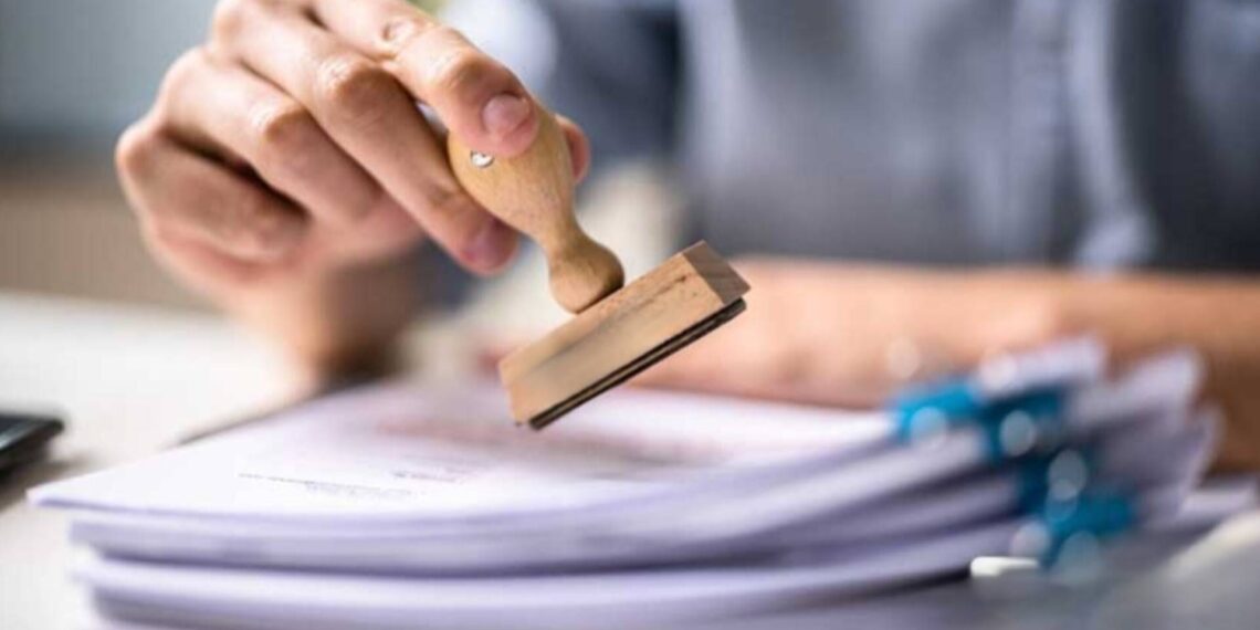 منطقه آزاد قشم اعتبار گواهی های تایید مالکیت را تا پایان ۱۴۰۵ تمدید کرد