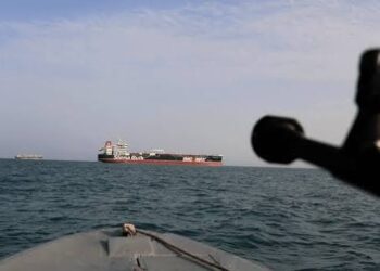 دخالت آمریکا در تنگه هرمز با واکنش قاطع نیروهای مسلح مواجه می‌شود