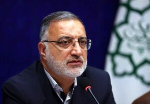زاکانی: فعالیت انبارهای نفت در تهران به صلاح شهر نیست