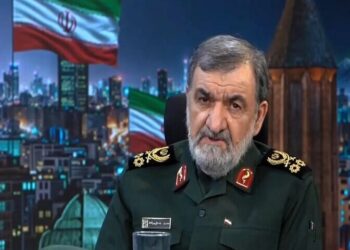 سردار رضایی: تنگه هرمز هیچ ارتباطی با آمریکا ندارد