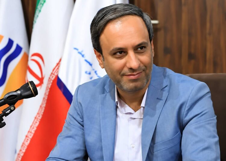 قشم؛ آب، راه، مسکن و پل خلیج فارس چهار اولویت عمرانی سال ۱۴۰۵