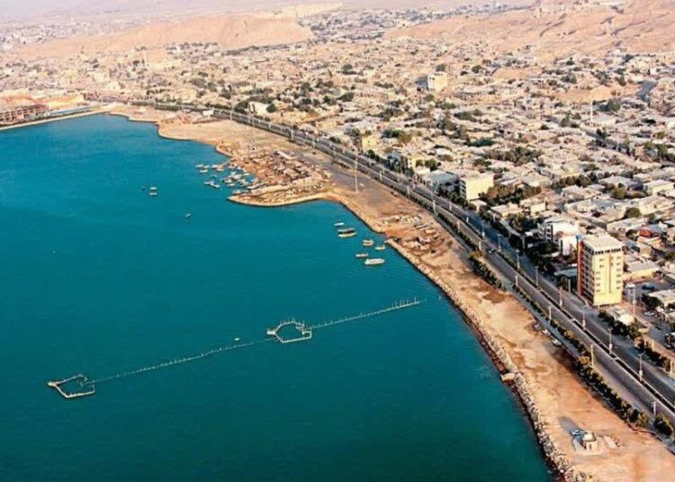 دادستان قشم دستور توقف واگذاری ۱۲۰ زمین بهارستان را صادر کرد