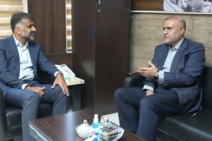 بندر هرمزگان و منطقه ویژه خلیج فارس تفاهم نامه همکاری امضا کردند