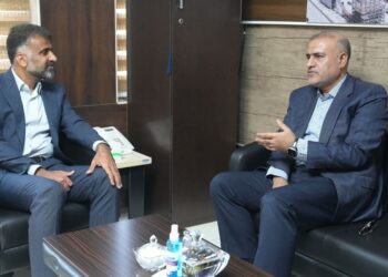 بندر هرمزگان و منطقه ویژه خلیج فارس تفاهم نامه همکاری امضا کردند