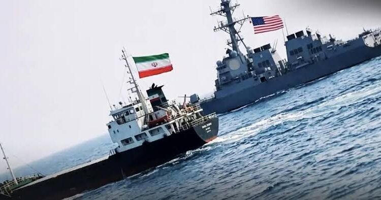 سپاه پاسداران: ۲ شناور آمریکایی و ۸ نفتکش در تنگه هرمز هدف قرار گرفتند